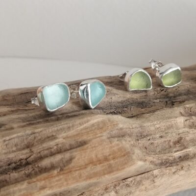 Seaglass stud earrings - Silver, seaglass - Stud earrings - by Rebecca Rose