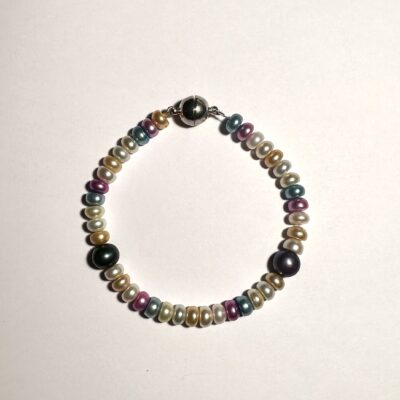 Colourful pearl bracelet - Coloured pearls - Small - by Margaret Hurst