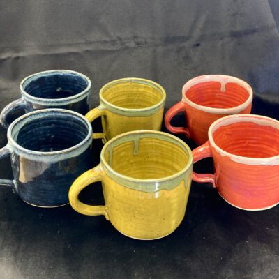 6 mugs - Stoneware - 8cm x 8cm - by Caroline Berkeley