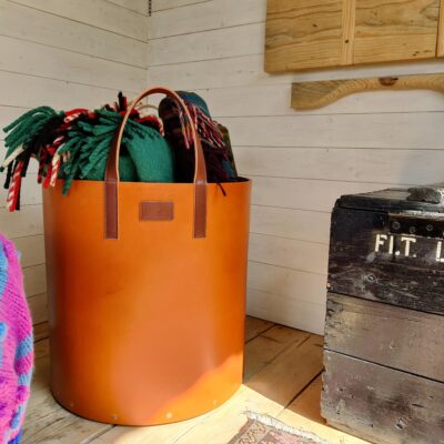 Leather Basket - English rein back leather and French oak - 50x70cm - by William Stephens