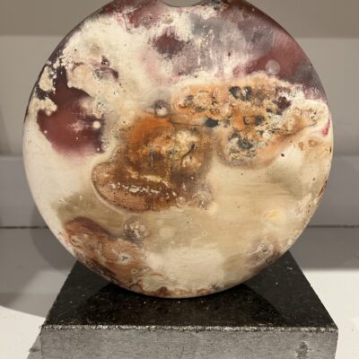 Saggar Fired - Flat circular pot - Raku Clay - 16 x 16 cm - by Mary Marmery