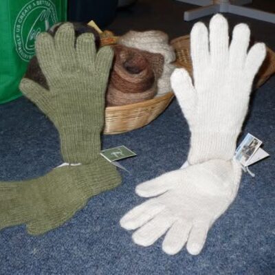 Marino Gloves - Hand spun marino - Medium - by Julia Parmenter