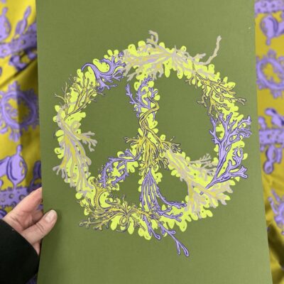 Peace (green) - Screenprint - 30x40cm - by Laura Douse