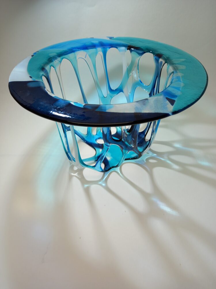 Bubblegum bowl - Fused glass